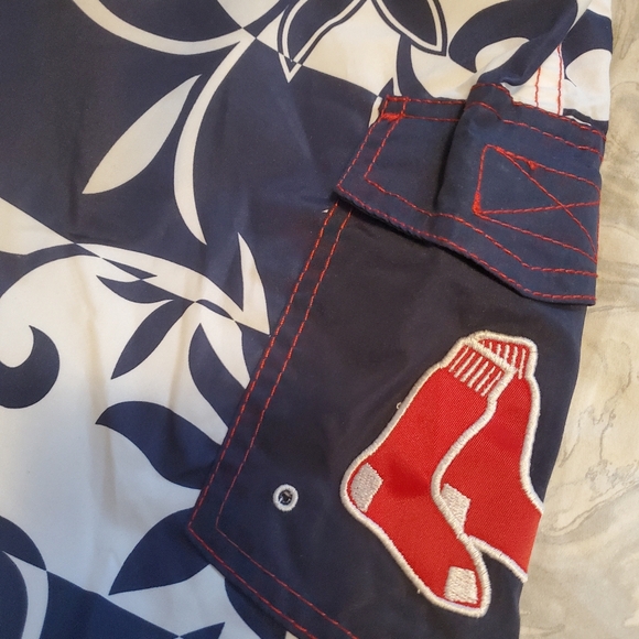 Boston Red Sox Swimtrunks! - Picture 4 of 4